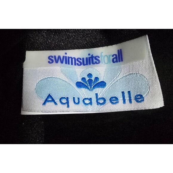 Aquabelle Womens Black One-Piece Swimsuit Size 20 With Racerback Design - Picture 5 of 8